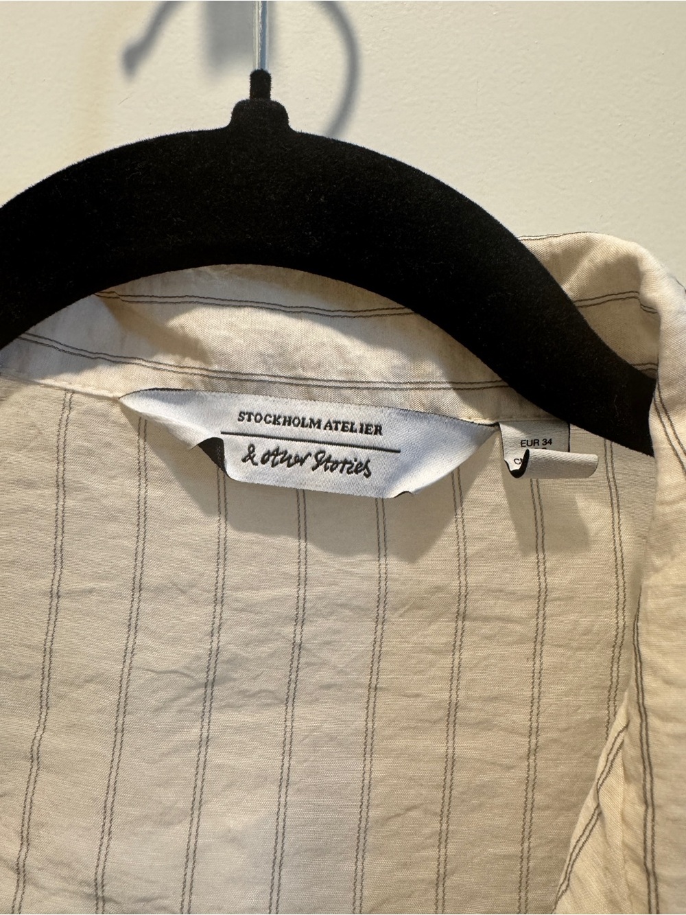 & Other Stories Cream and Gray Striped Short-Sleeve Button-Down - Picture 2 of 10